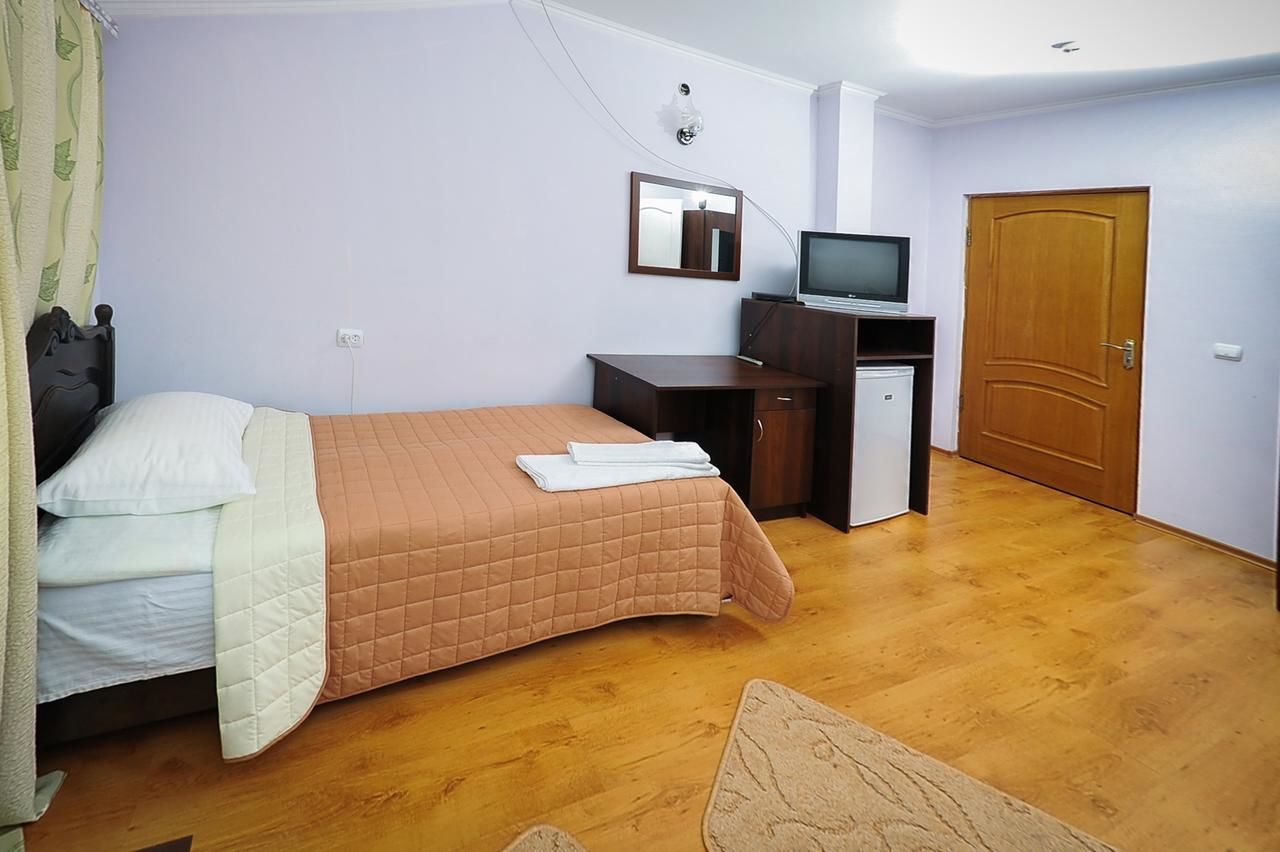 Мотели Shklo Motel Шкло